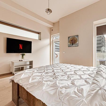 Ultra Central Apartment With Private Terrace Arad Exterior foto