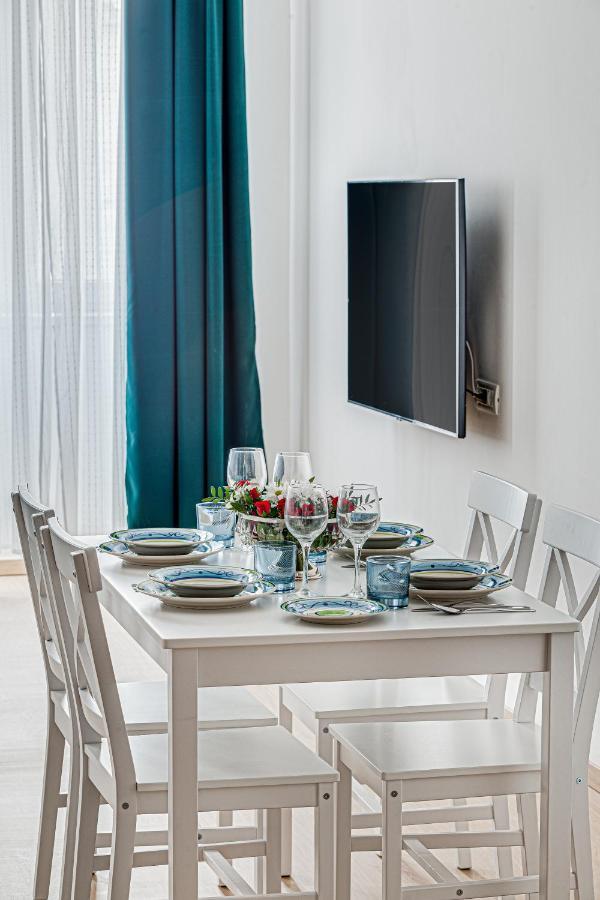 Ultra Central Apartment With Private Terrace Arad Exterior foto