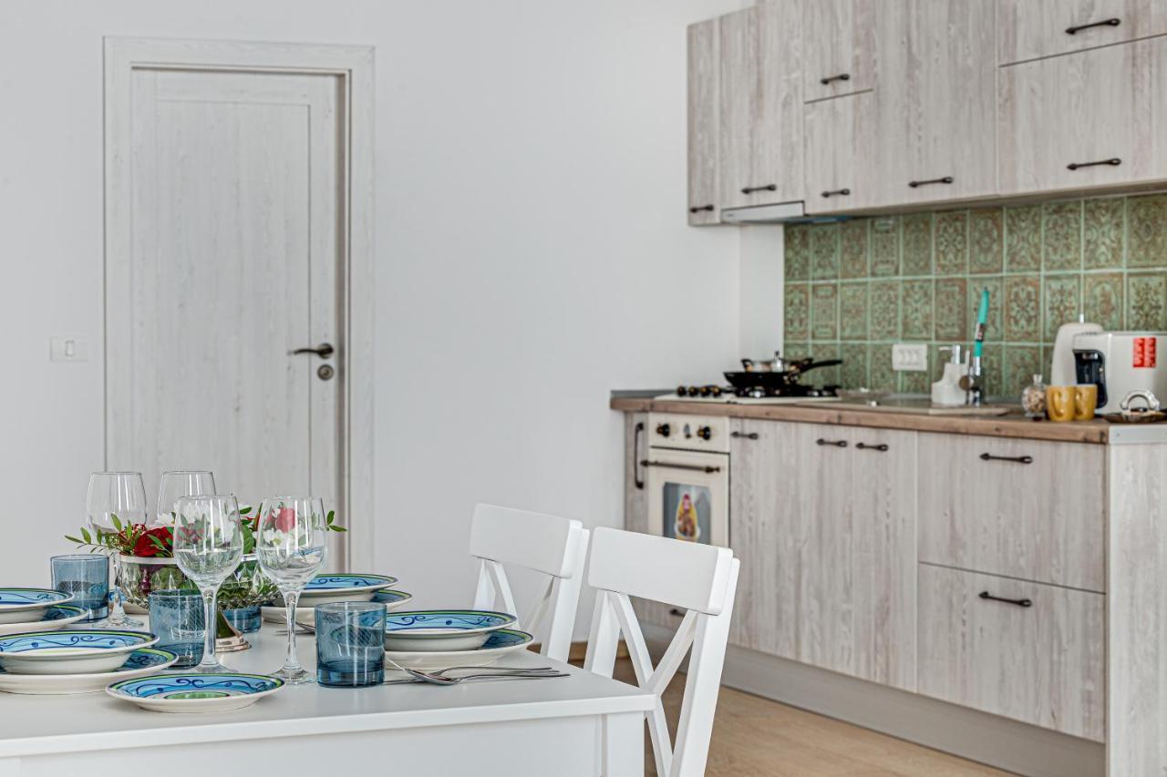 Ultra Central Apartment With Private Terrace Arad Exterior foto